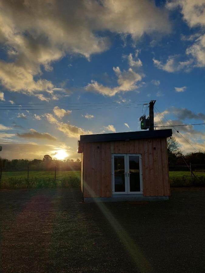 Stoneyford Luxurious Cabins Bagian luar foto